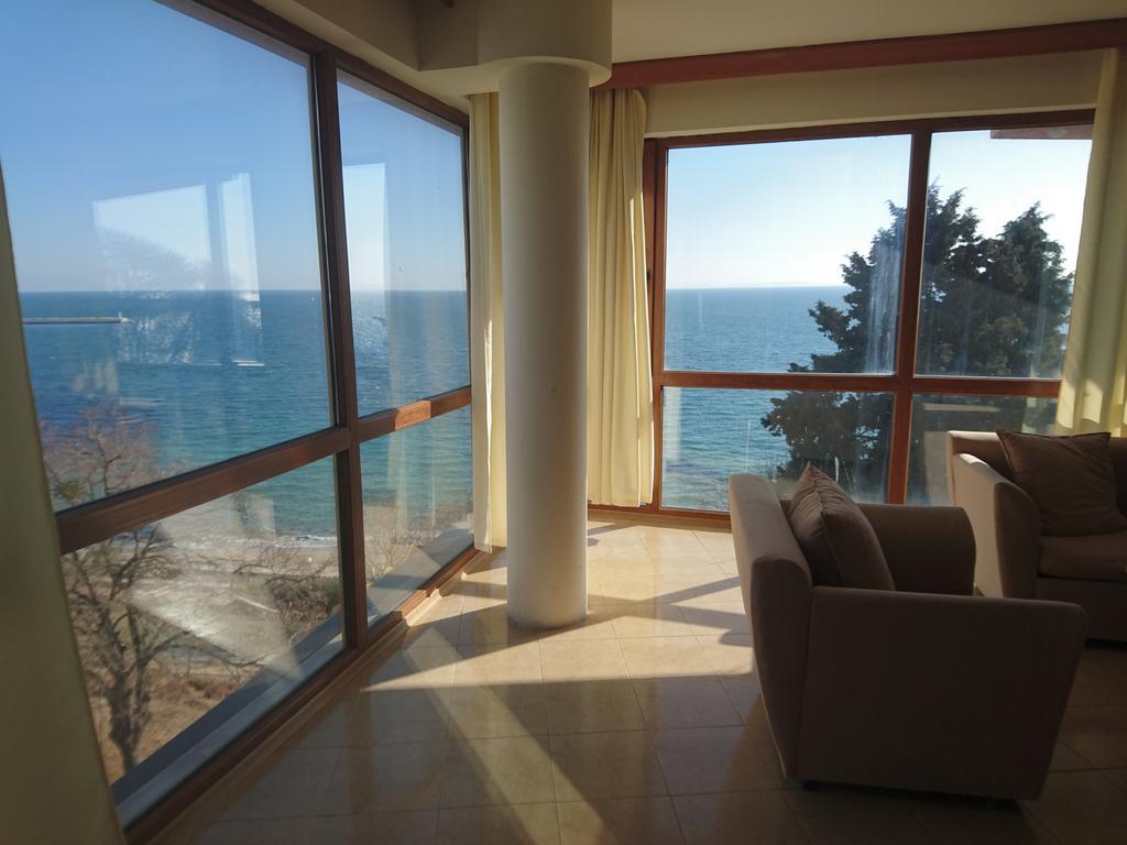 נסבר Panorama Beach Apartments מראה חיצוני תמונה