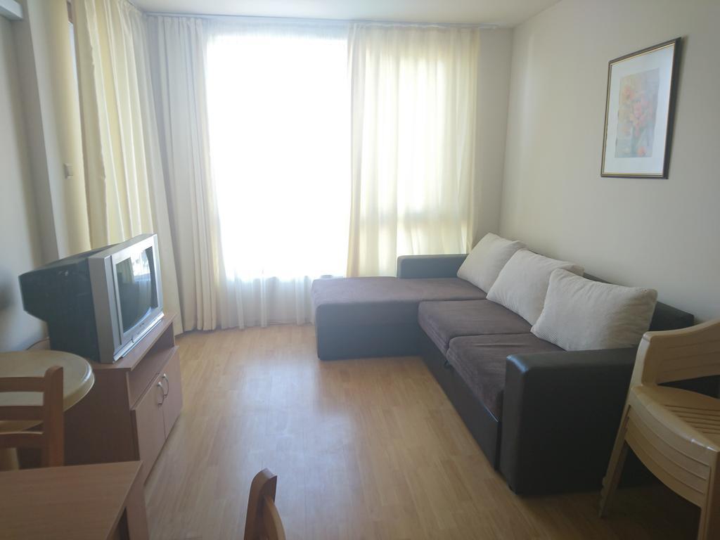 נסבר Panorama Beach Apartments מראה חיצוני תמונה